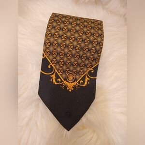auth versace tie